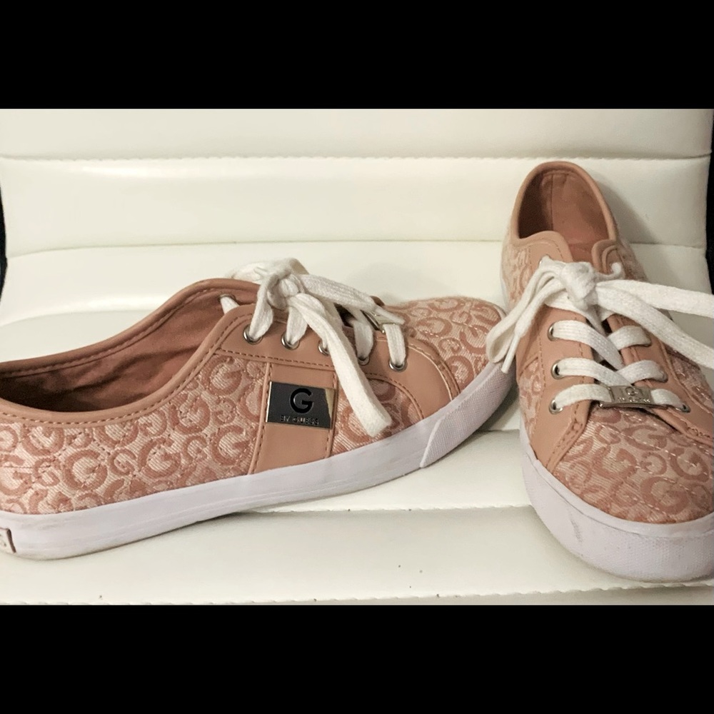Guess~ Women’s sneakers